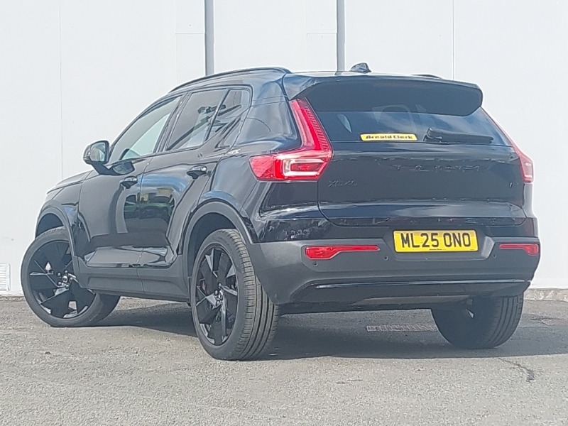 Volvo XC40 2.0 B4p Plus Black Edition ML25ONO Black #2