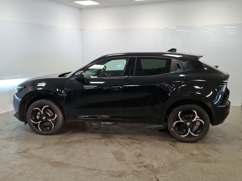 Alfa Romeo Junior 1.2 Turbo 145 Ibrida Black #4