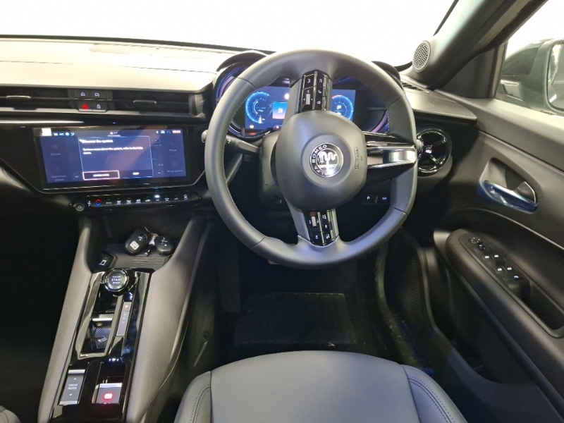 Alfa Romeo Junior 207Kw Elettrica Veloce 54Kwh Black #8