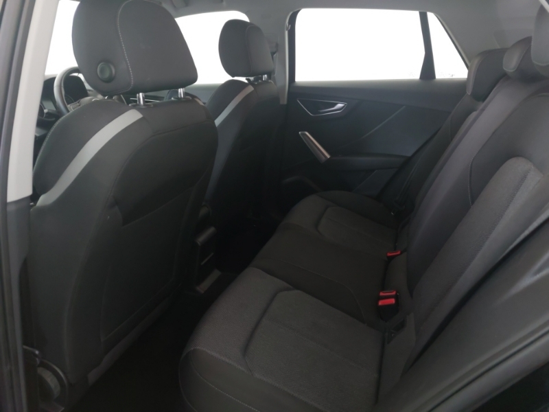 Audi Q2 30 Tfsi Sport Black #6