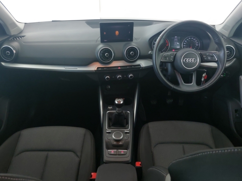 Audi Q2 30 Tfsi Sport Black #3