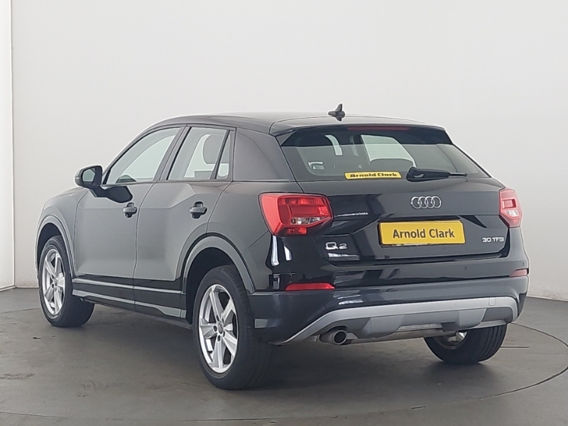 Audi Q2 30 Tfsi Sport Black #2