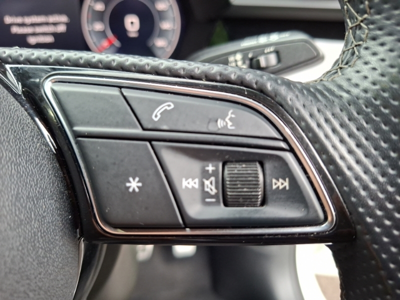 Audi A3 35 Tfsi S Line S Tronic Comfortsound Black #13