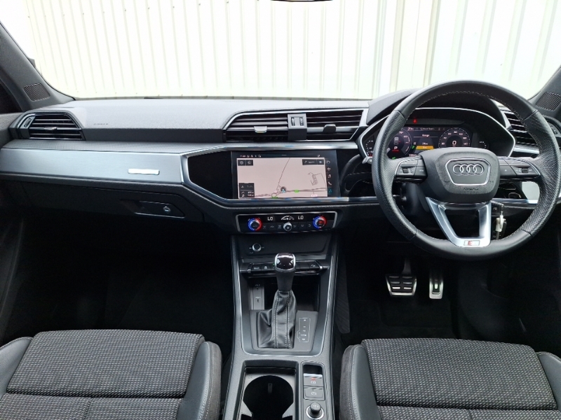 Audi Q3 45 Tfsi E S Line S Tronic Grey #3