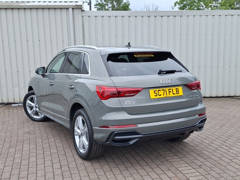 Audi Q3 45 Tfsi E S Line S Tronic Grey #2