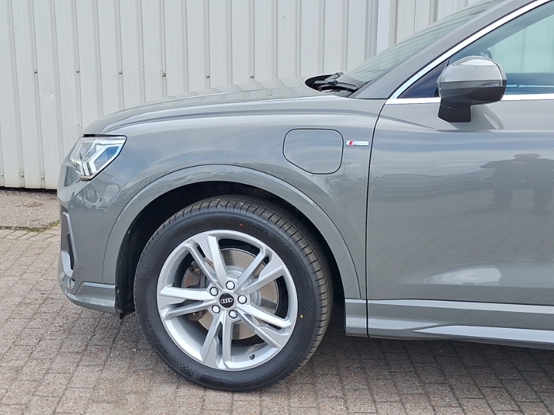 Audi Q3 Sport 35Tdi Quattro 150Ps S Tronic Blue #19