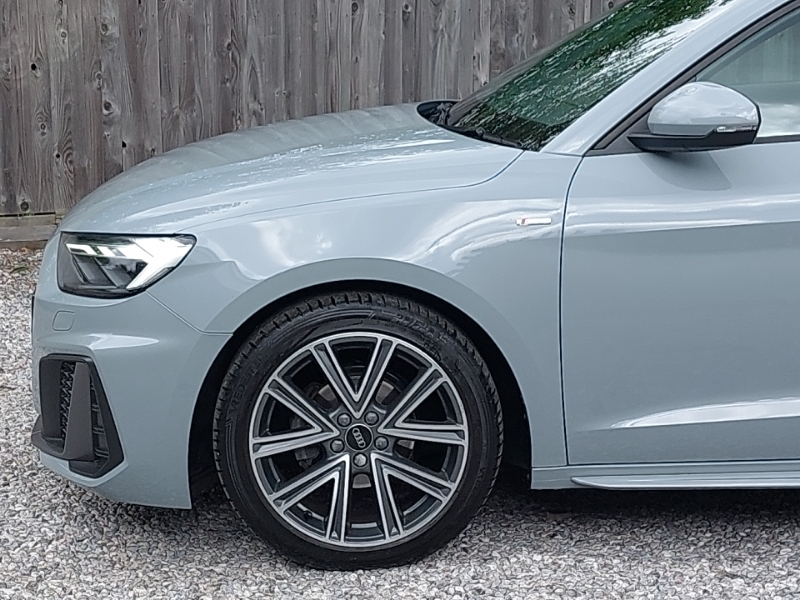Audi A1 1.0 Tfsi 25 Black Edition Sportback S Tronic Euro Grey #19