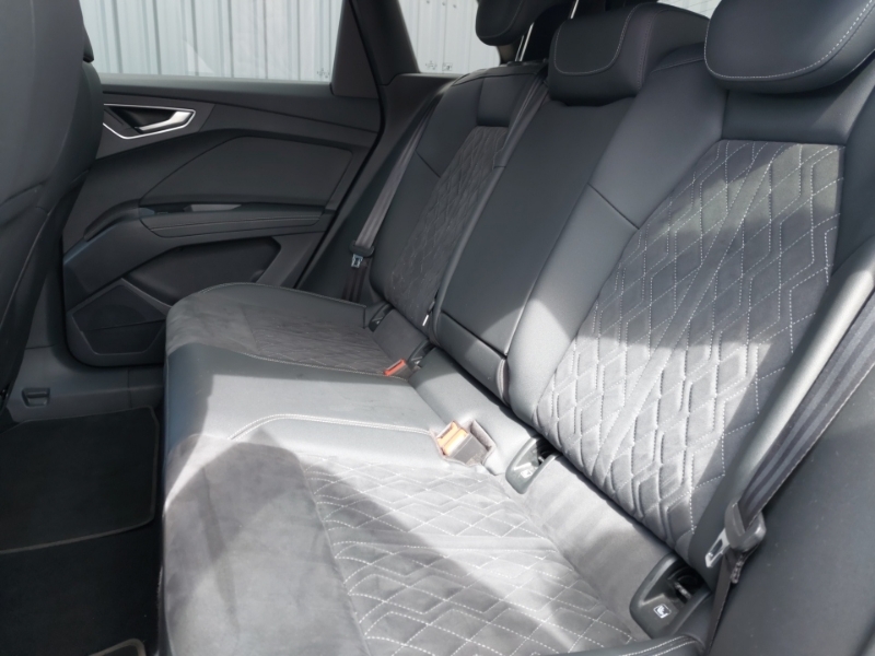 Audi Q4 E Tron 150Kw 40 82Kwh S Line Black #6