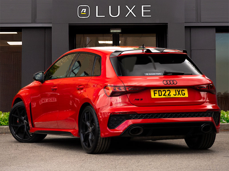 Audi RS3 Rs 3 Sportback Rs 3 Tfsi Carbon Black S Tronic Red #2