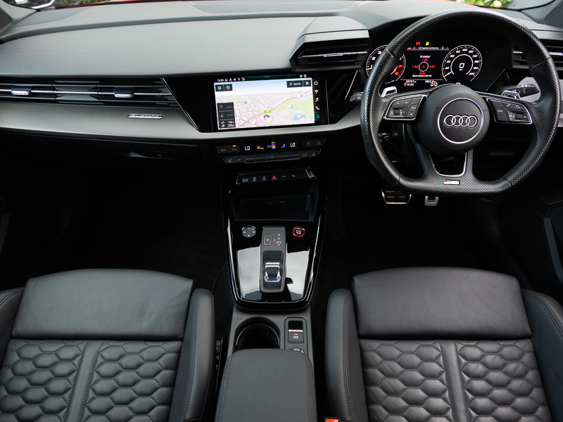 Audi RS3 Rs 3 Sportback Rs 3 Tfsi Carbon Black S Tronic Red #3