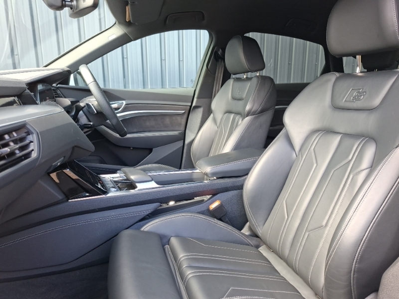 Audi Q8 e tron 300Kw 55 Quattro 114Kwh S Line White #5