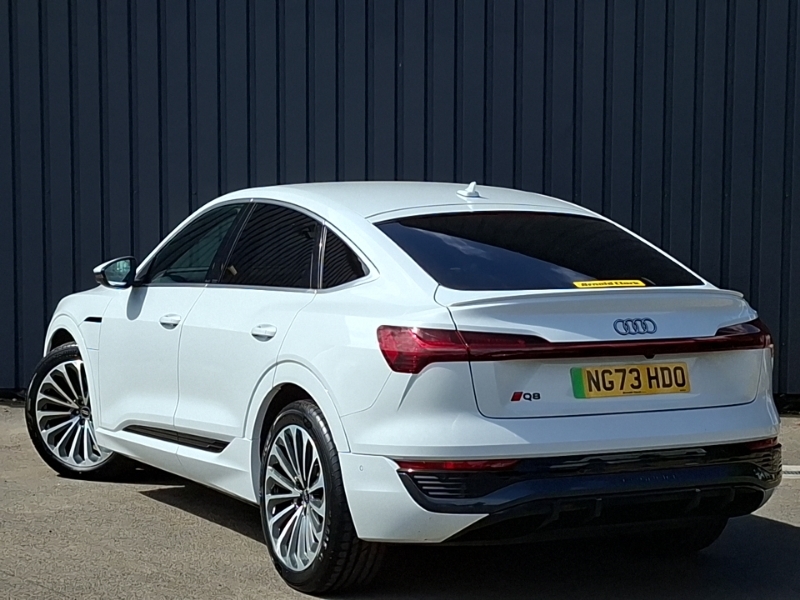 Audi Q8 e tron 300Kw 55 Quattro 114Kwh S Line White #2