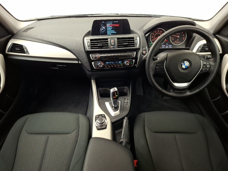 BMW 1 Series 118I 1.5 Se Nav Step Grey #2