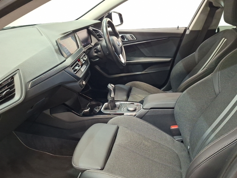 BMW 2 Series 218I 136 Sport Live Cockpit Professional Black #5