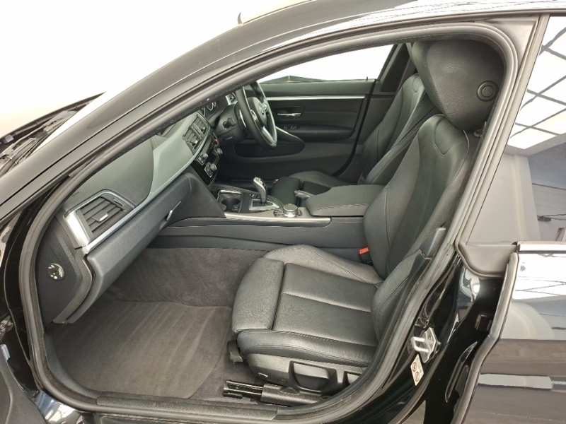 BMW 4 Series 420I M Sport Professional Media Black #7