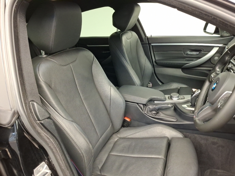 BMW 4 Series 420D Xdrive M Sport Black #6