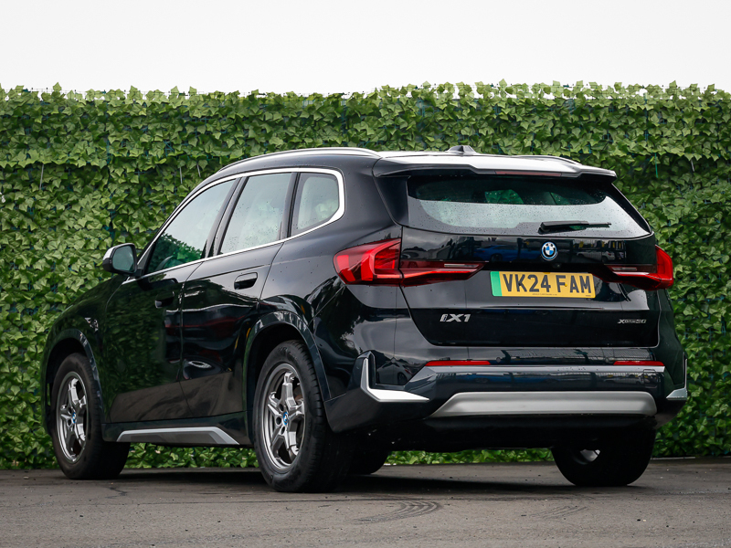 BMW iX1 230Kw Xdrive30 Xline 65Kwh Black #2