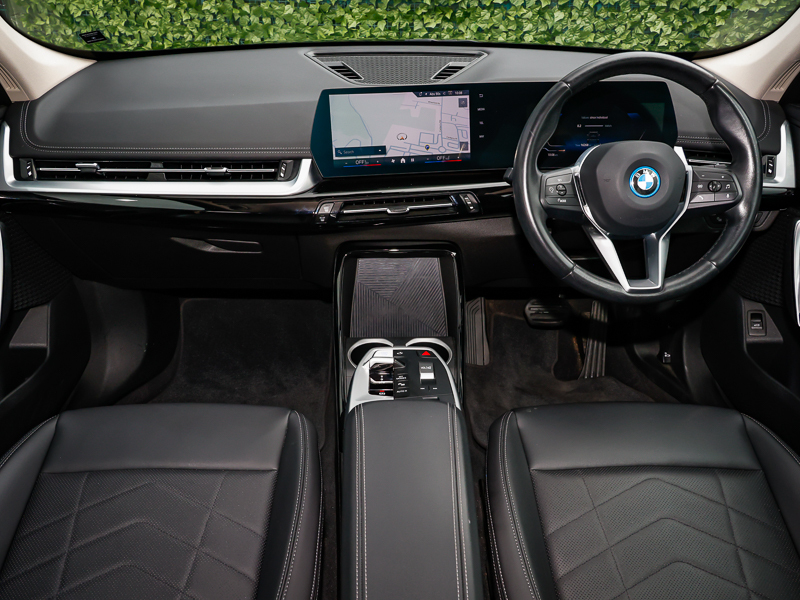 BMW iX1 230Kw Xdrive30 Xline 65Kwh Black #4