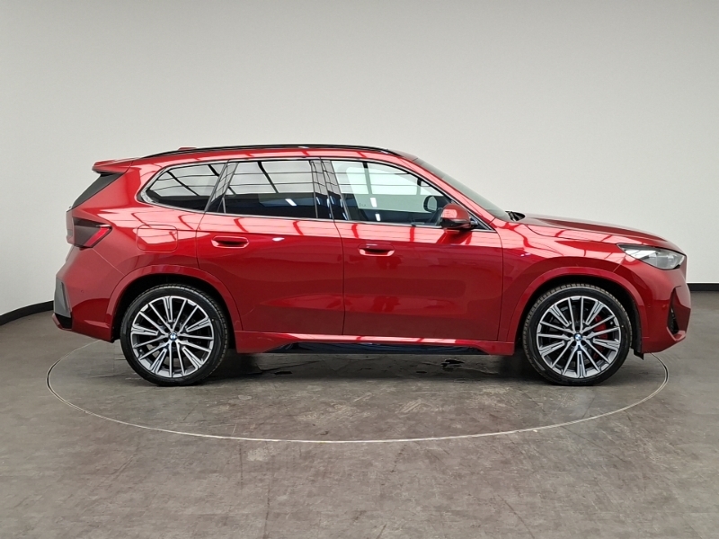 BMW iX1 150Kw Edrive20 M Sport 65Kwh Red #3