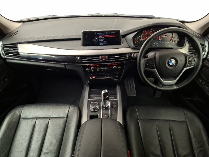 BMW X5 Xdrive30d Se White #3