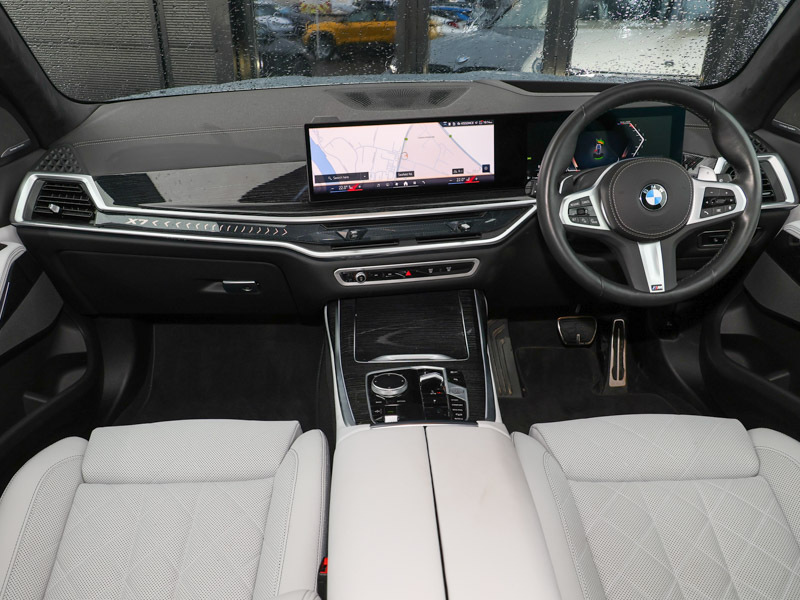 BMW X7 Xdrive40i Mht M Sport Step Grey #4