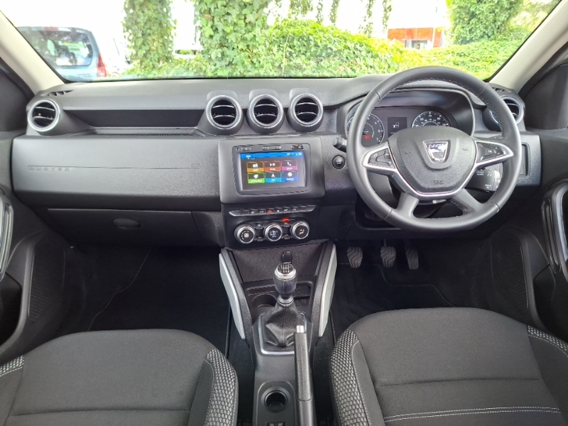 Dacia Duster 1.0 Tce 90 Prestige 6 Speed White #3