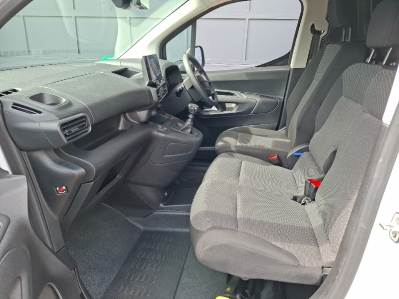 Fiat Doblo 1.5 Multijet 100 H1 Van Primo White #5