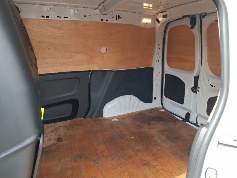Fiat Doblo 1.5 Multijet 100 H1 Van Primo White #6