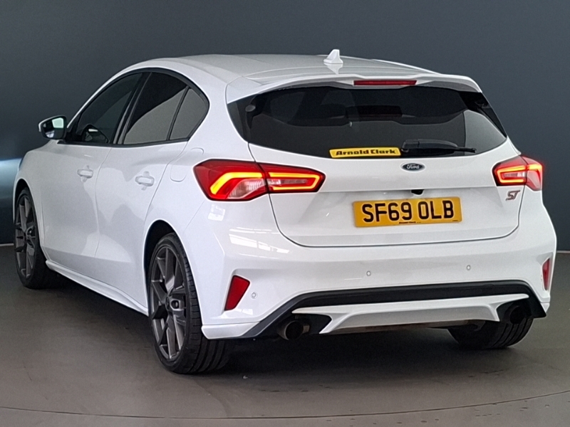 Ford Focus 2.3 Ecoboost St White #2