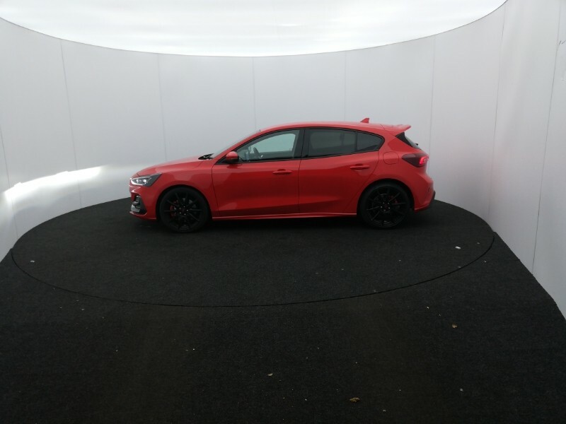 Ford Focus 2.3 Ecoboost St Red #4