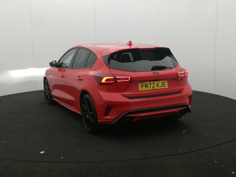 Ford Focus 2.3 Ecoboost St Red #2