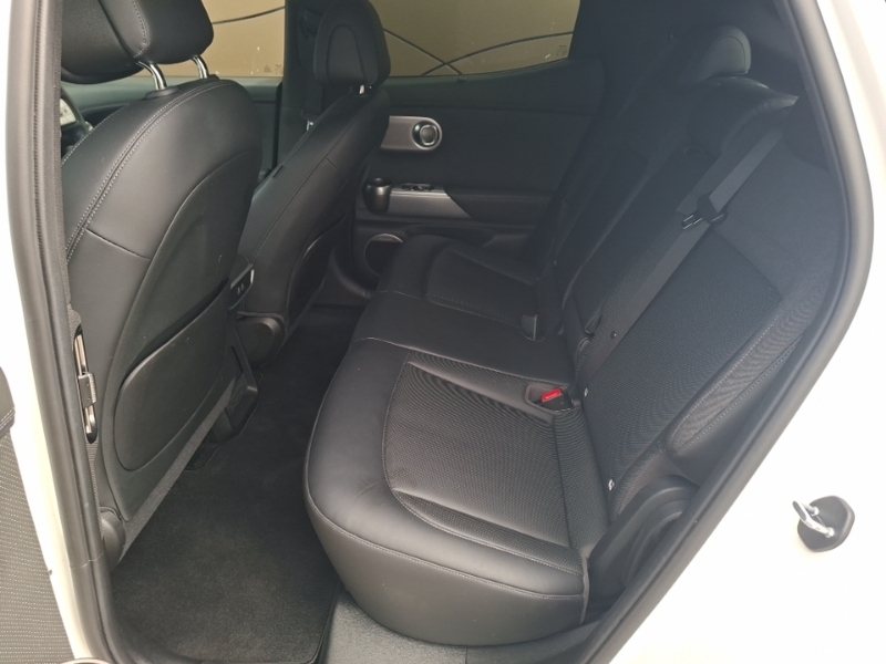 Genesis GV60 168Kw Premium 77.4Kwh Comfortinnovation White #6