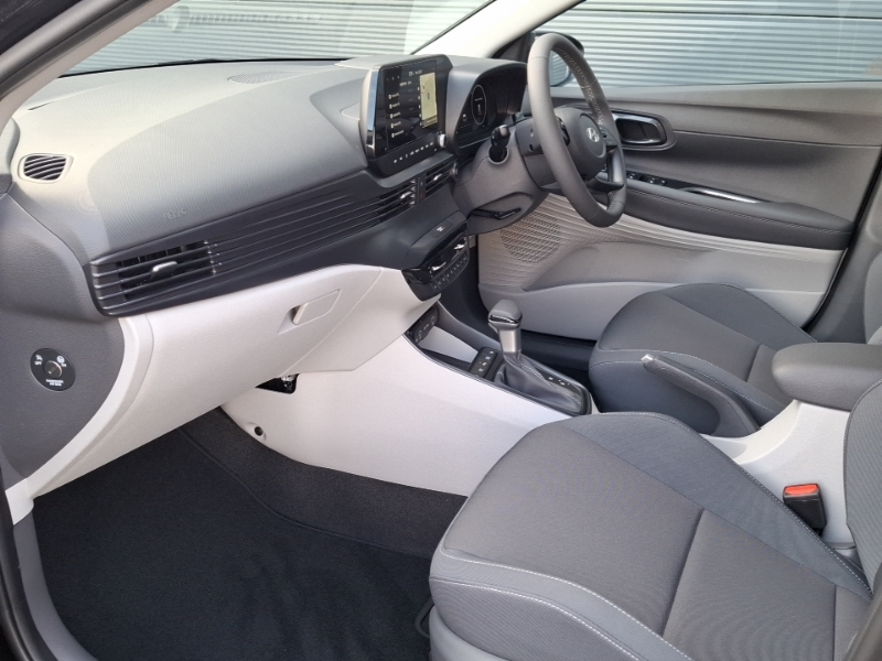 Hyundai Bayon 1.0 Tgdi 90 Tech Line Dct Black #5