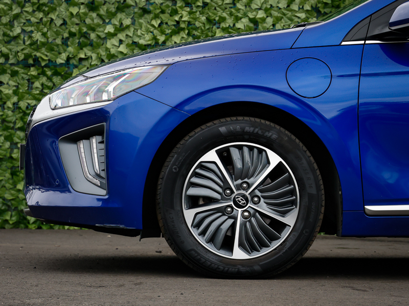 Hyundai Ioniq Premium Grey #18
