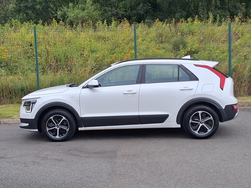 Kia Niro 1.6 Gdi Hybrid 2 Dct White #4