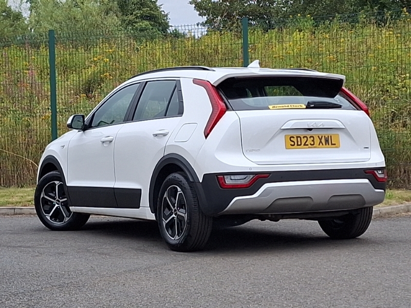 Kia Niro 1.6 Gdi Hybrid 2 Dct White #2