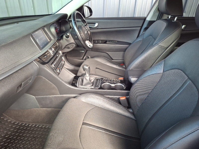 Kia Optima 1.6 Crdi Isg 3 Black #5
