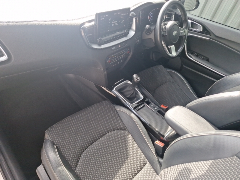 Kia Xceed 1.6 Crdi Isg 3 Silver #5