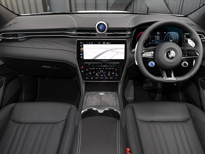 Maserati Grecale 48V Mhev 300 White #3