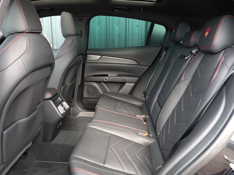 Maserati Grecale 48V Mhev 300 Black #6