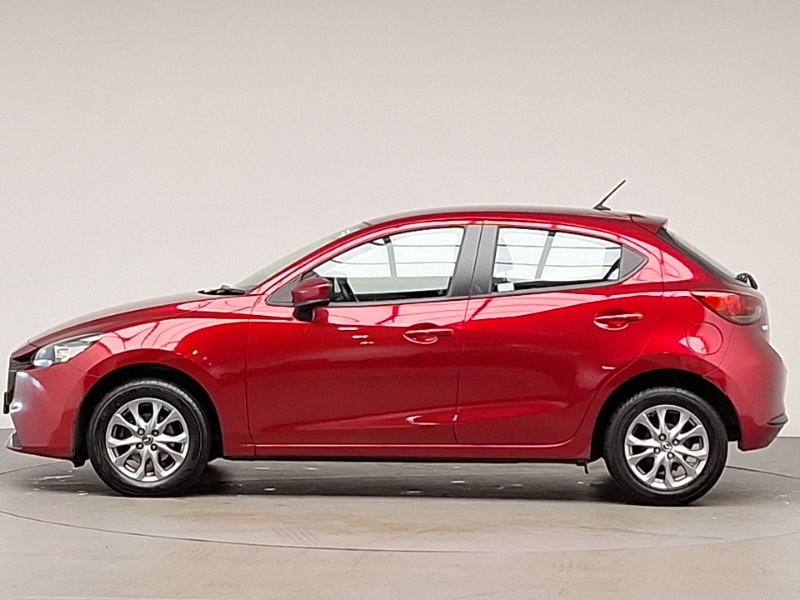 Mazda 2 1.5 Skyactiv G 75 Centre-line Red #4