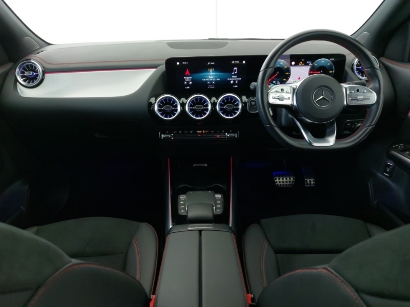 Mercedes-Benz EQA Eqa 300 4Matic 168Kw Amg Line 66.5Kwh Black #3