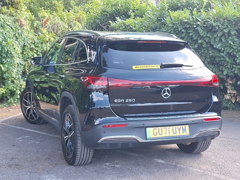 Mercedes-Benz EQA Eqa 250 140Kw Amg Line Premium 66.5Kwh Black #2