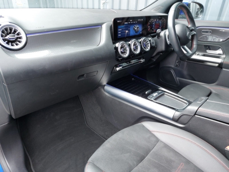 Mercedes-Benz GLA Class Gla 200 Amg Line Executive BJ24UJS Blue #5