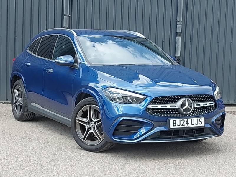 Mercedes-Benz GLA Class Gla 200 Amg Line Executive Blue