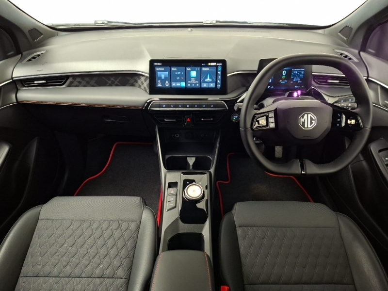 MG MG3 1.5 Hybrid Trophy Black #3