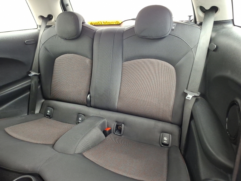Mini Hatch 1.2 One NG67DTK Black #6