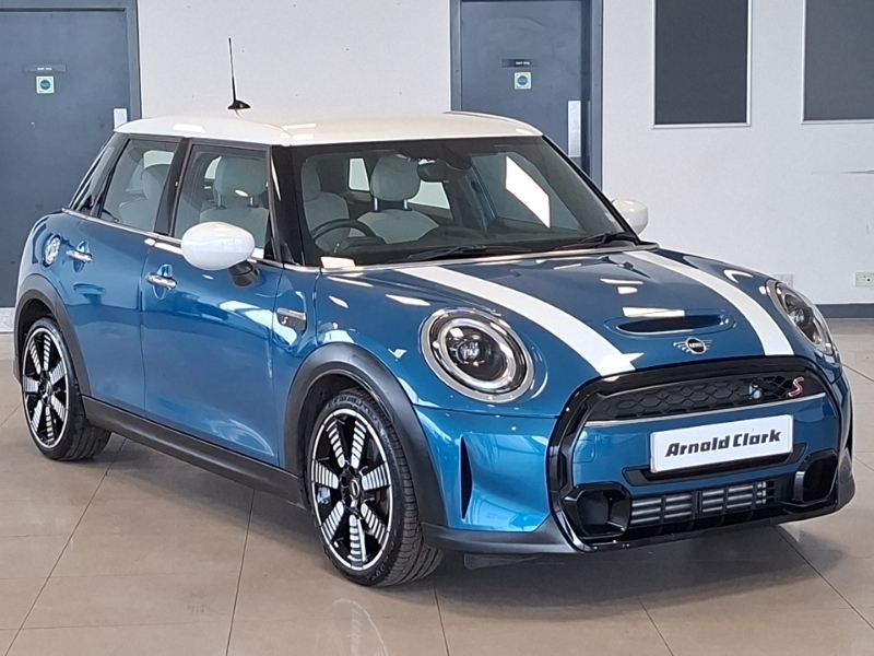 Mini Hatch 2.0 Cooper S Exclusive Blue