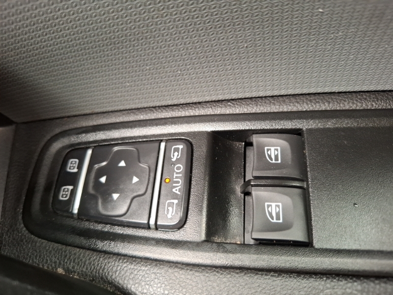 Nissan TOWNSTAR 1.3 Tekna Van White #17