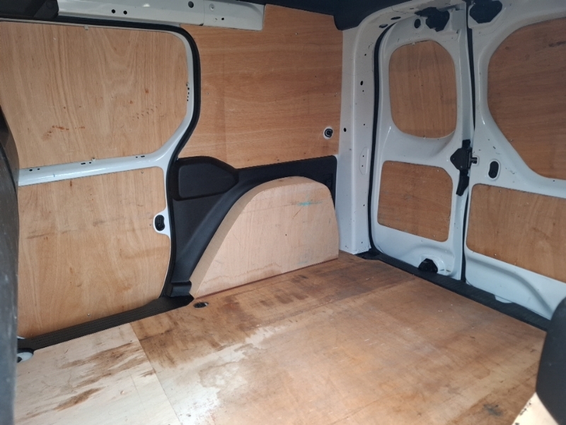 Nissan TOWNSTAR 1.3 Tekna Van White #6